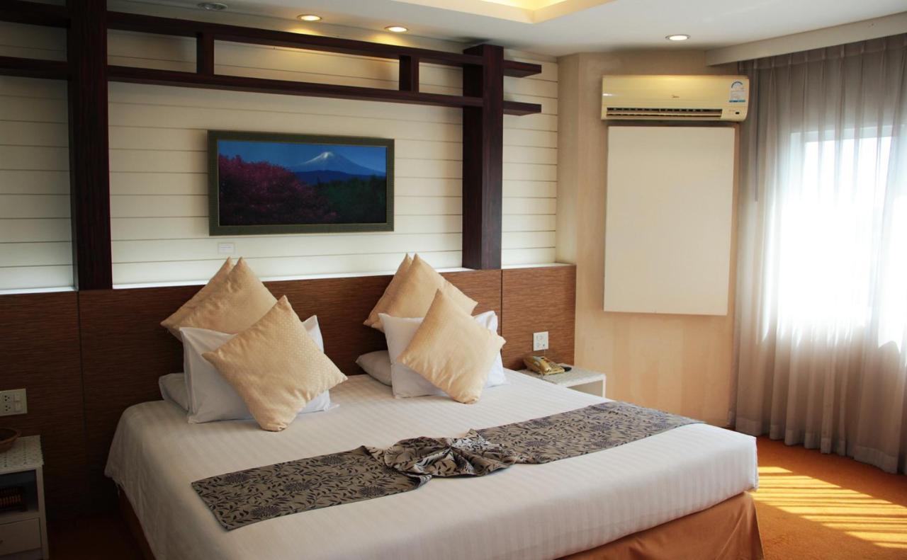 V Verve Service Apartment Hotel Chachoengsao Ngoại thất bức ảnh