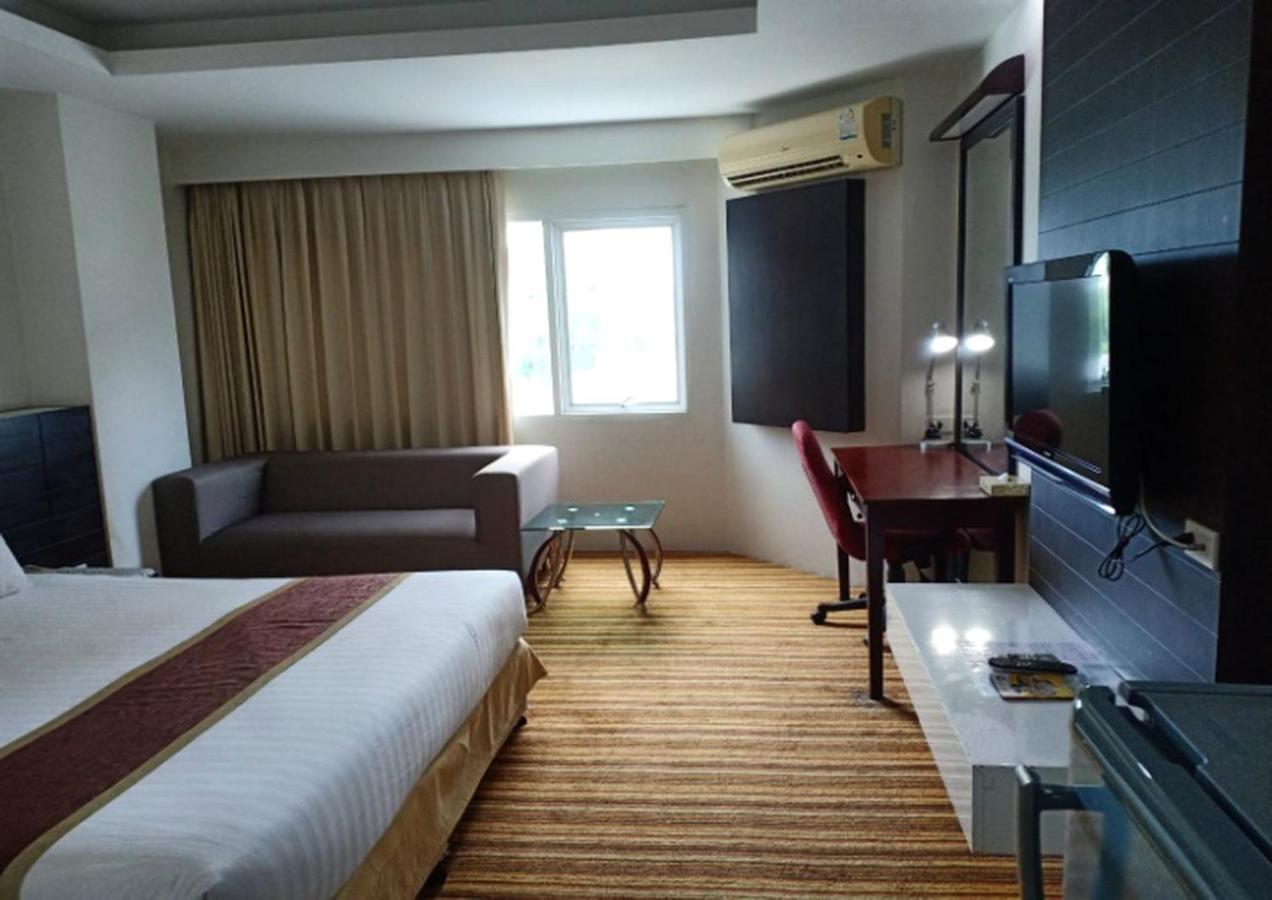 V Verve Service Apartment Hotel Chachoengsao Ngoại thất bức ảnh