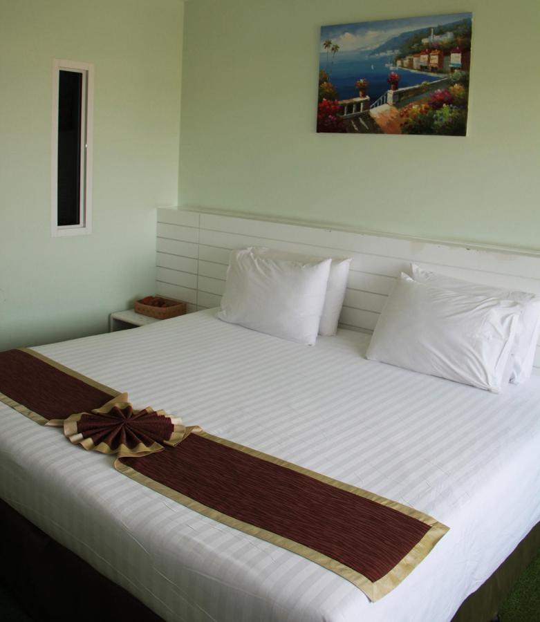 V Verve Service Apartment Hotel Chachoengsao Ngoại thất bức ảnh