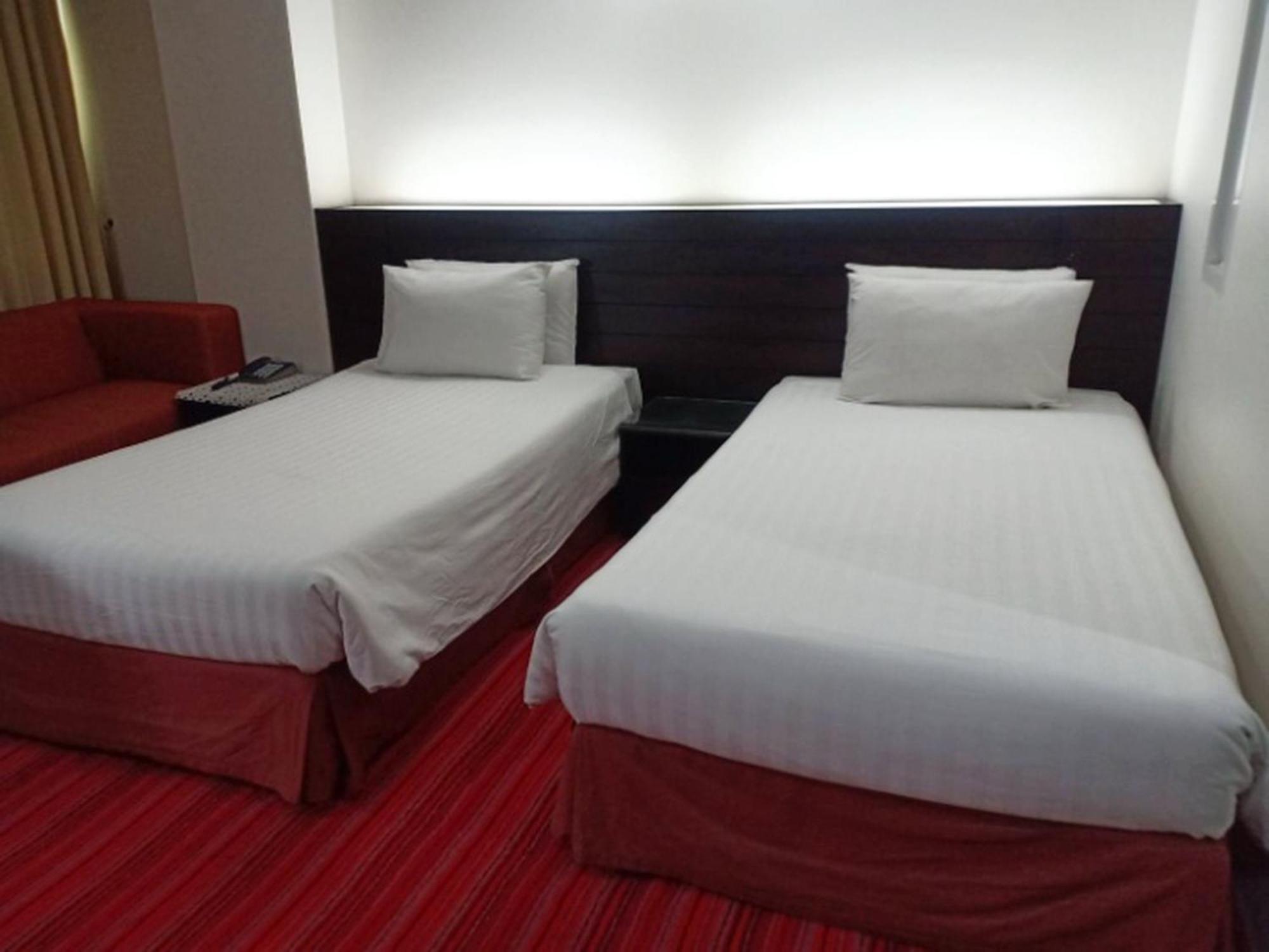 V Verve Service Apartment Hotel Chachoengsao Ngoại thất bức ảnh