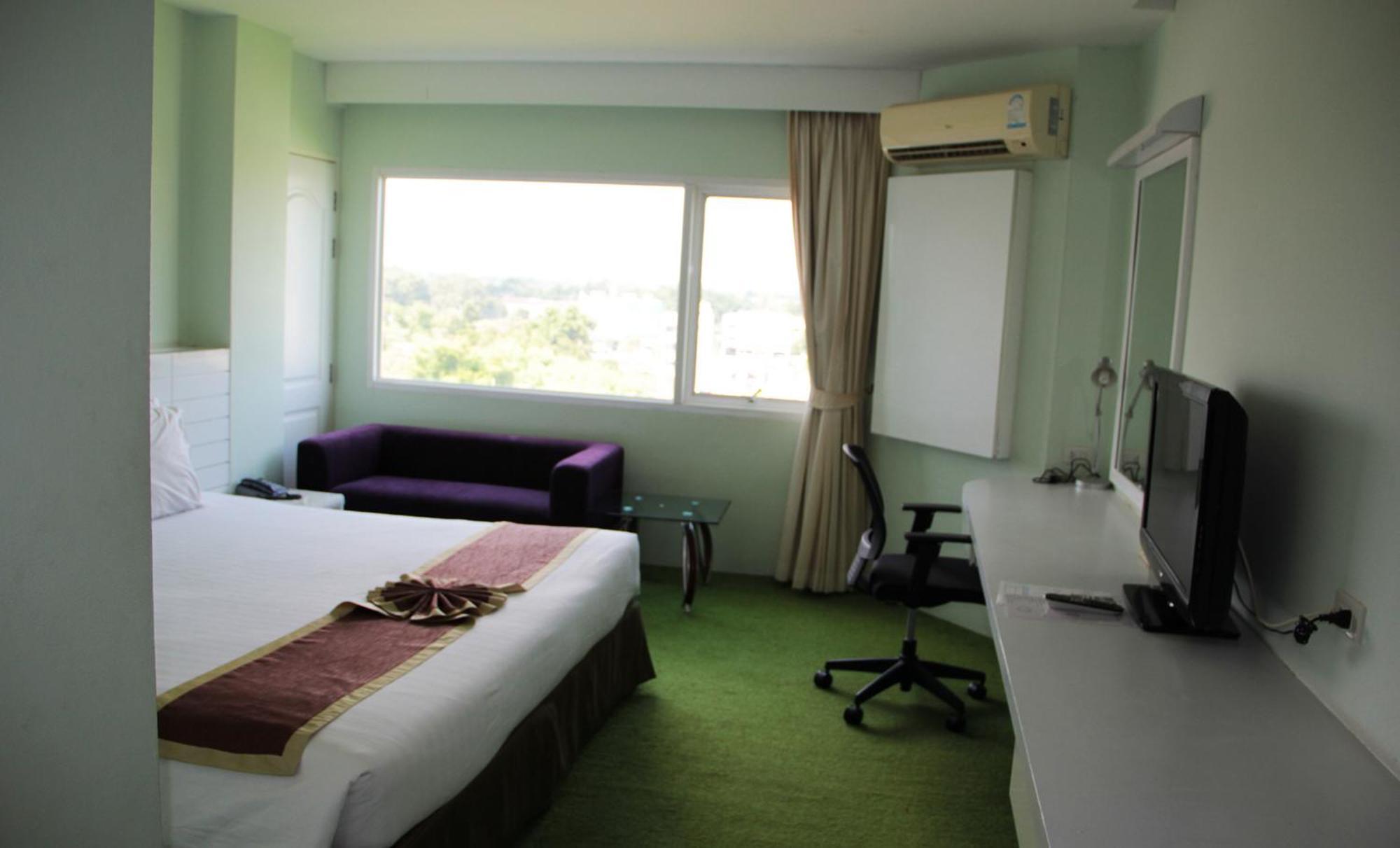 V Verve Service Apartment Hotel Chachoengsao Phòng bức ảnh